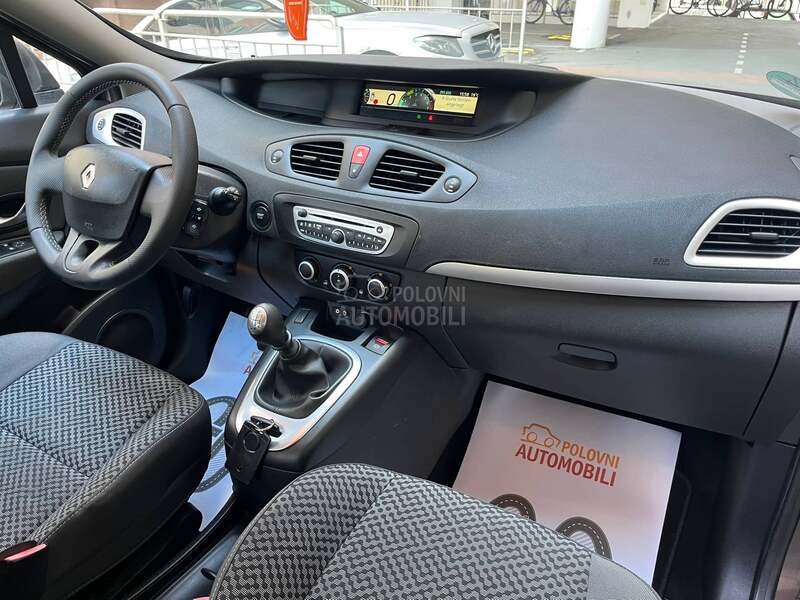 Renault Scenic 1.4i REGIST/ROVAN