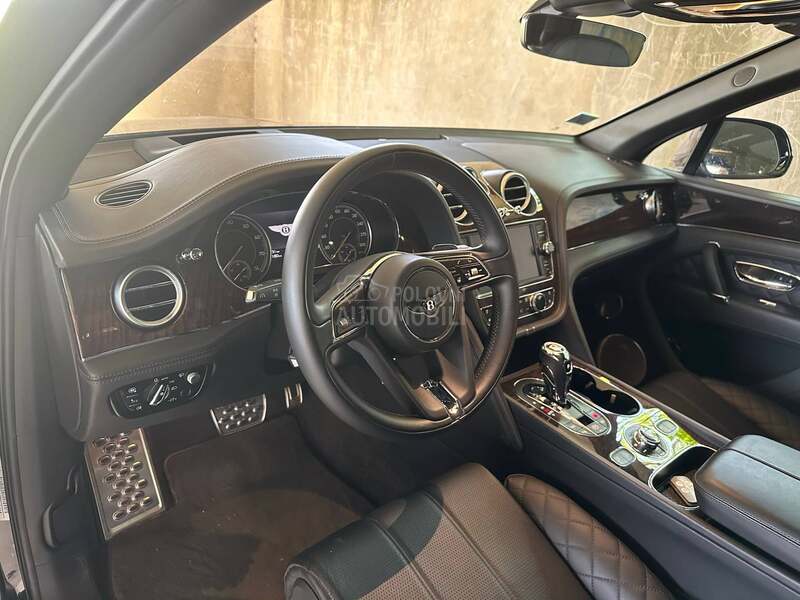 Bentley Bentayga W12
