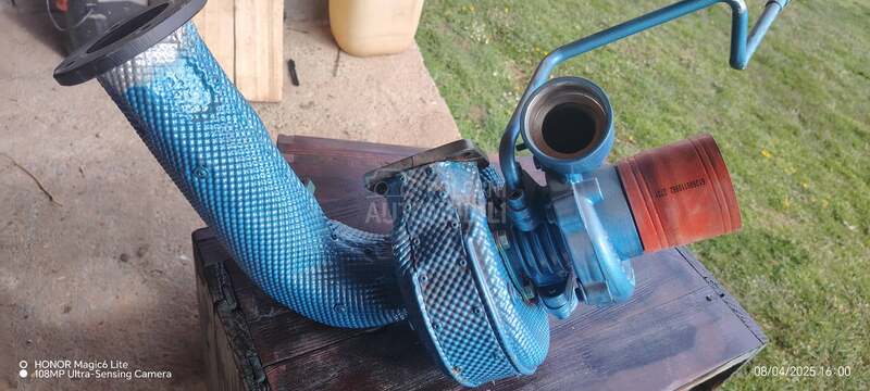 Turbina