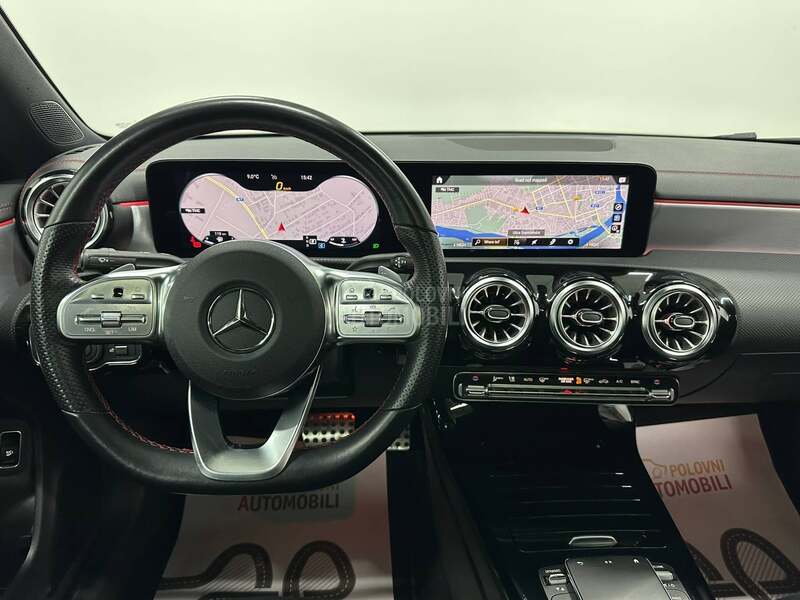 Mercedes Benz CLA 200 AMG LINE AMB AUT