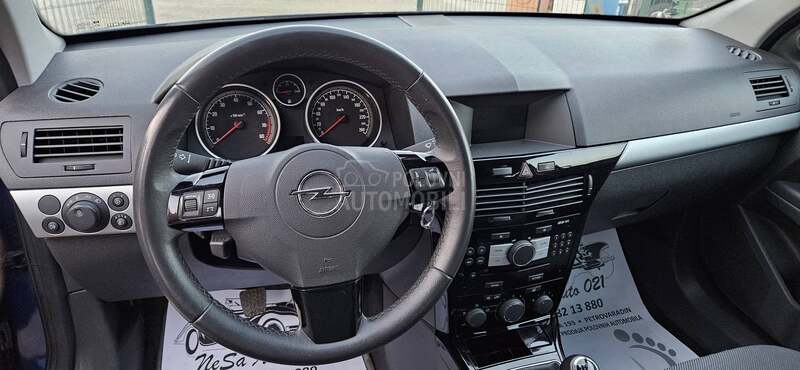 Opel Astra H 1.4B