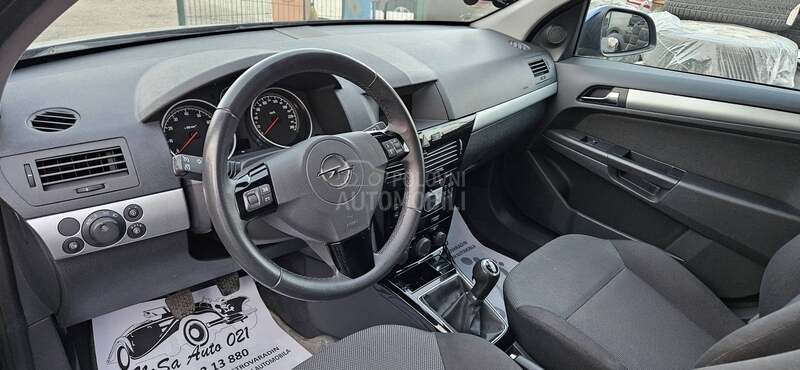 Opel Astra H 1.4B