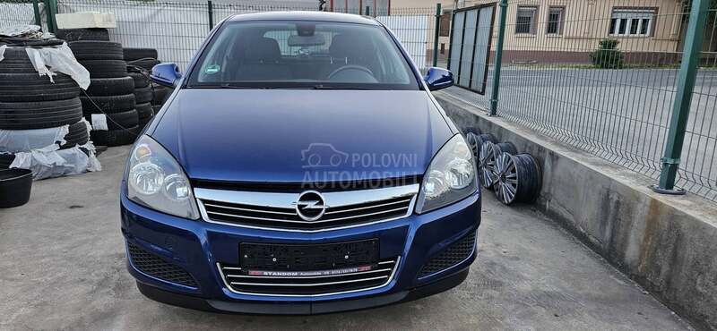 Opel Astra H 1.4B