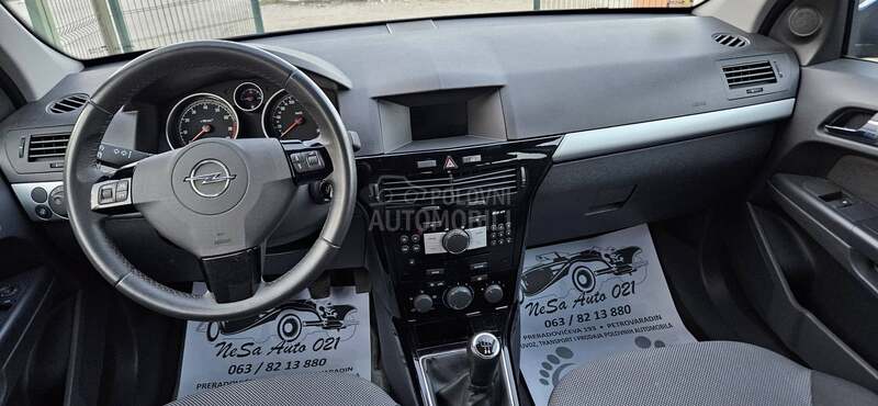Opel Astra H 1.4B