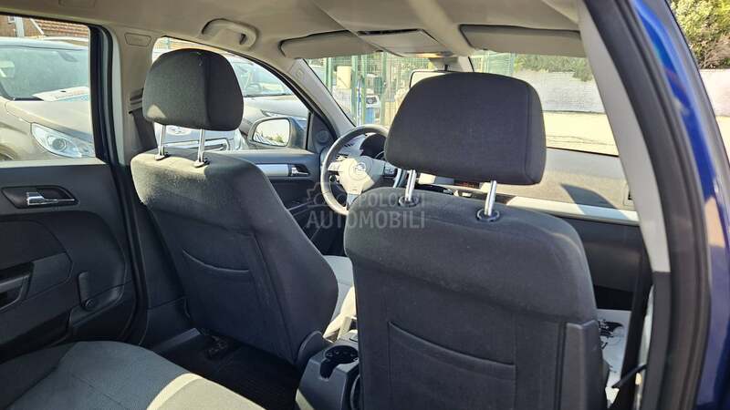 Opel Astra H 1.4B