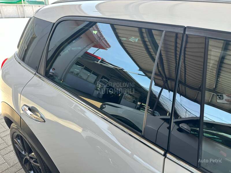 MINI Countryman 2.0 COOPER D A/T
