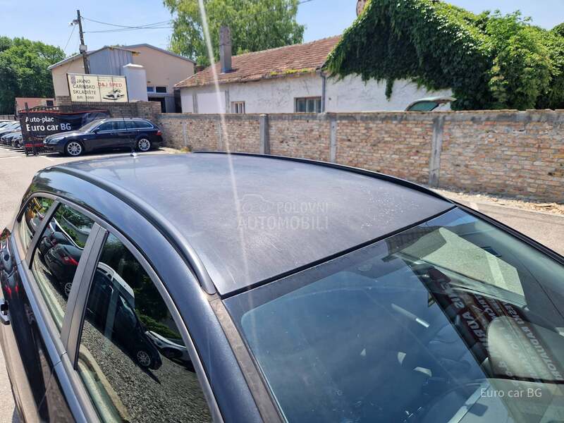 Opel Astra J za trgovce