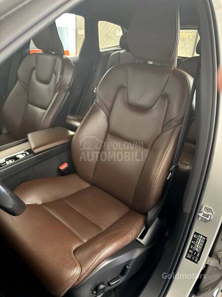 Volvo XC60 B4 AWD INSCRIPTION