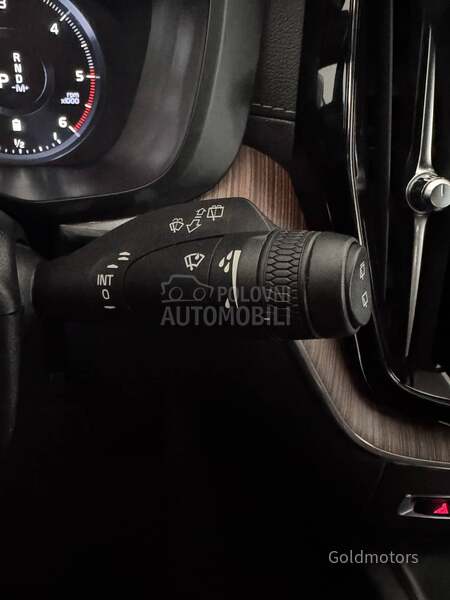 Volvo XC60 B4 AWD INSCRIPTION