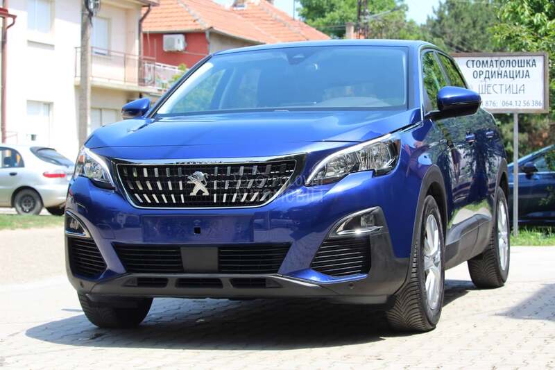 Peugeot 3008 1.2 PURETECH AUT