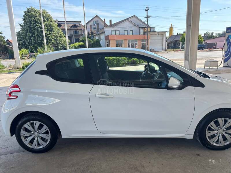 Peugeot 208 1.6 Ehdi