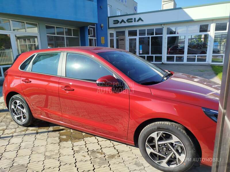 Hyundai i30 1.5 DPI STYLE