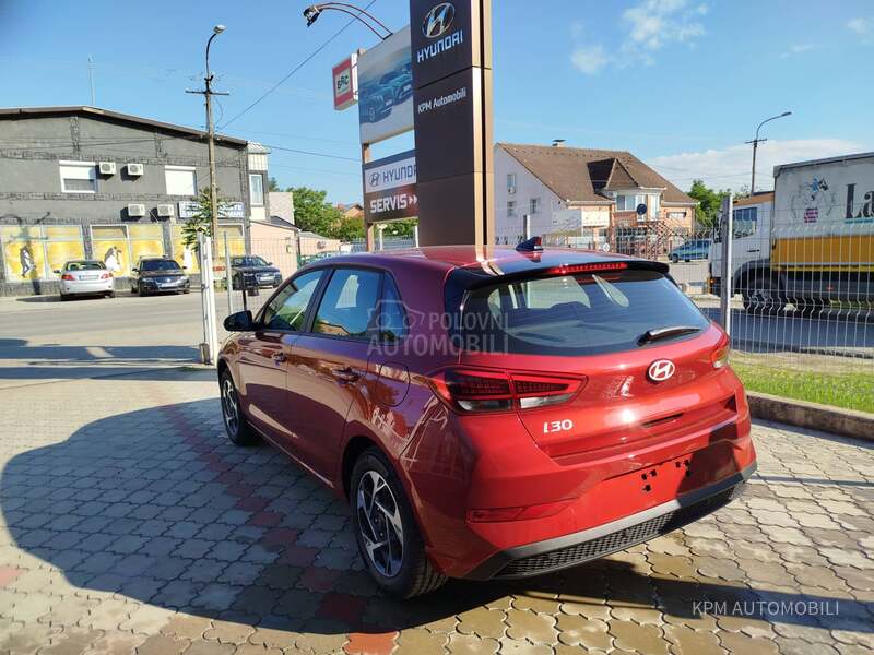 Hyundai i30 1.5 DPI STYLE