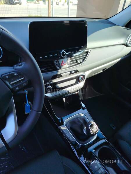 Hyundai i30 1.5 DPI STYLE