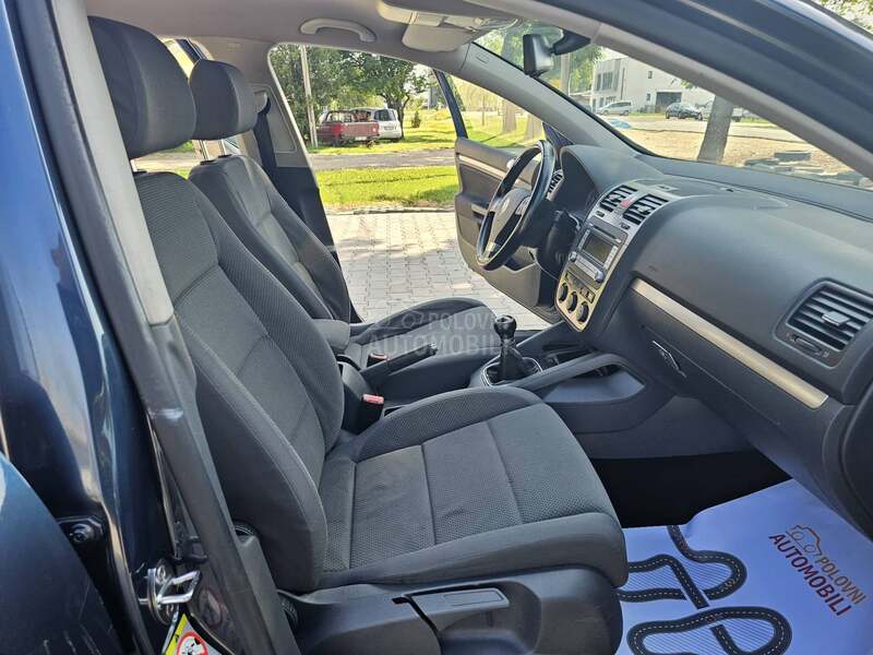 Volkswagen Golf 5 