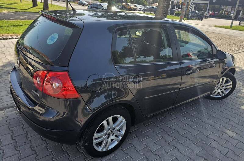 Volkswagen Golf 5 