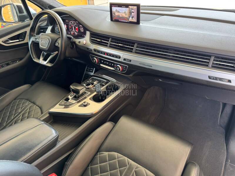 Audi SQ7 