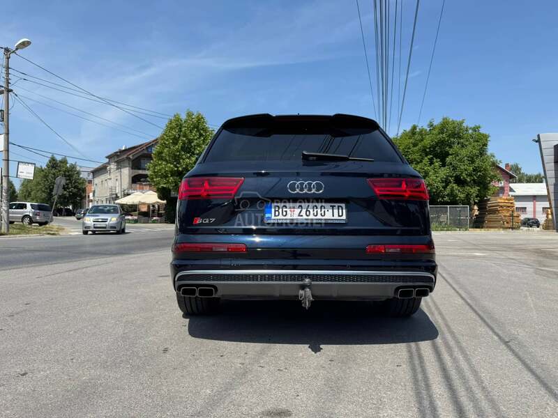 Audi SQ7 