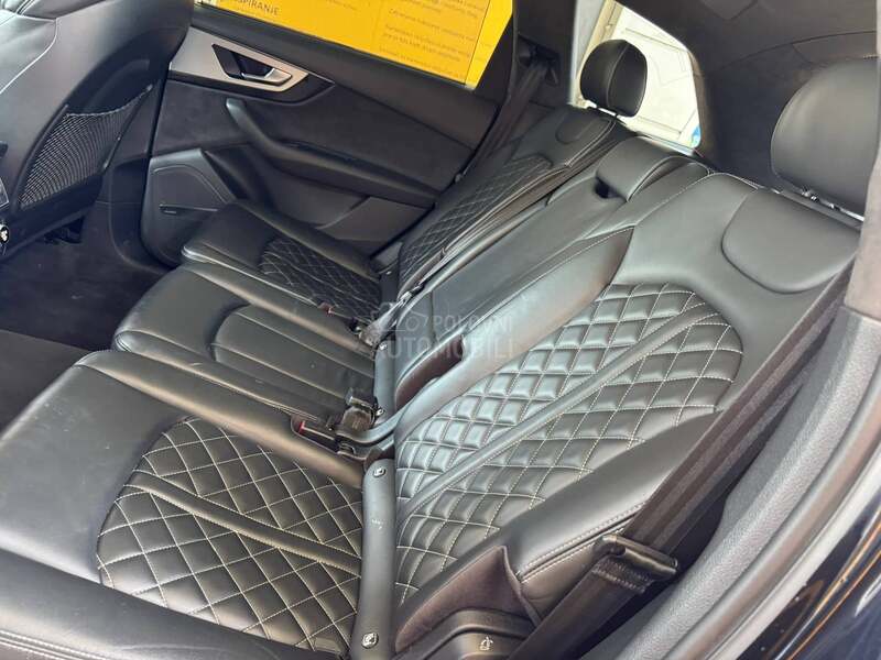 Audi SQ7 