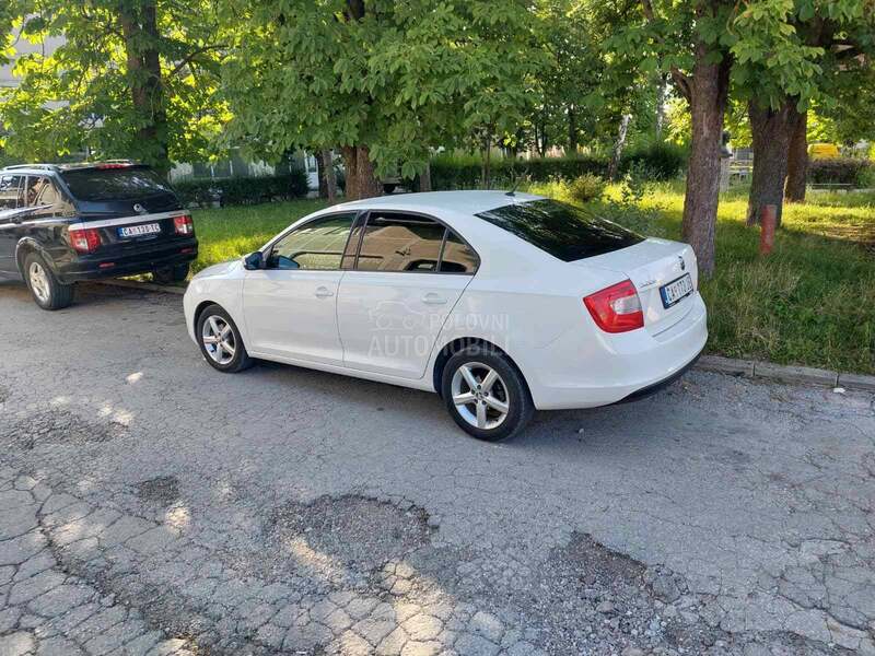 Škoda Rapid 