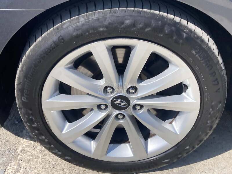 Hyundai i40 1.7 CRDi Au.to Na.vi