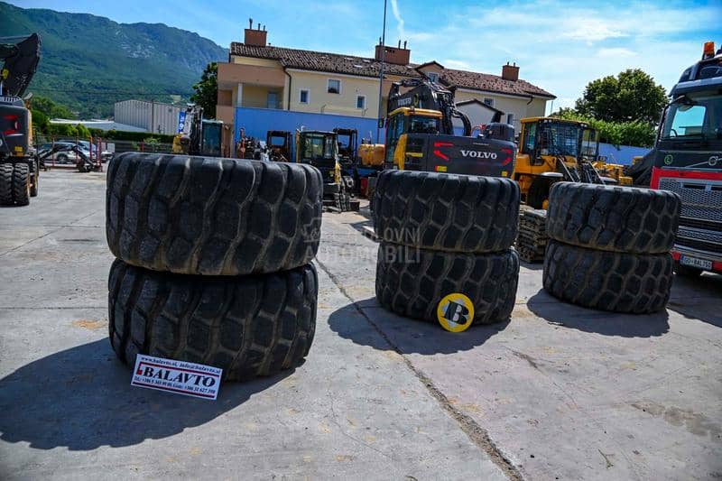 Gume Bridgestone 30/65R25