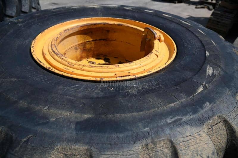 Gume Bridgestone 30/65R25