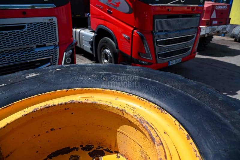 Gume Bridgestone 30/65R25