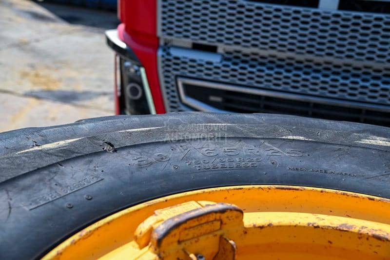 Gume Bridgestone 30/65R25