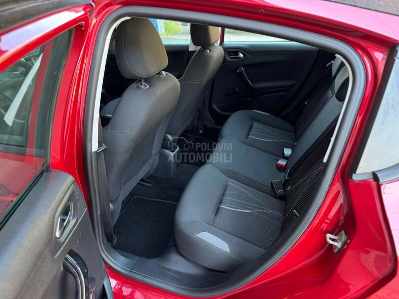 Peugeot 208 1.4 hdi