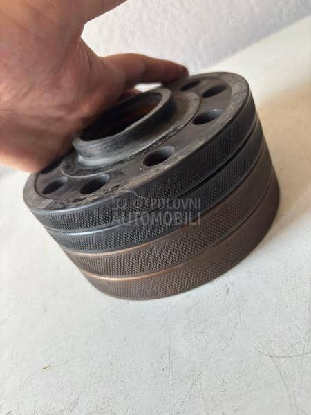Distanceri za alu felne original 5x112