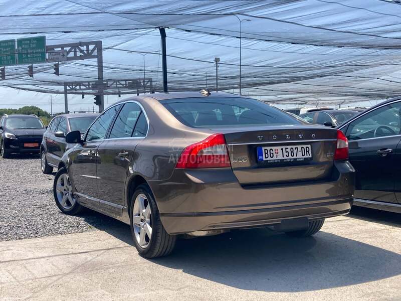Volvo S80 2.0 D3 Momentum