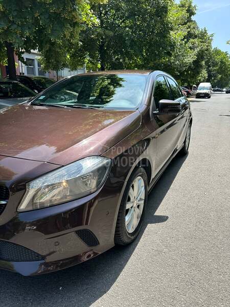 Mercedes Benz A 180 A180D