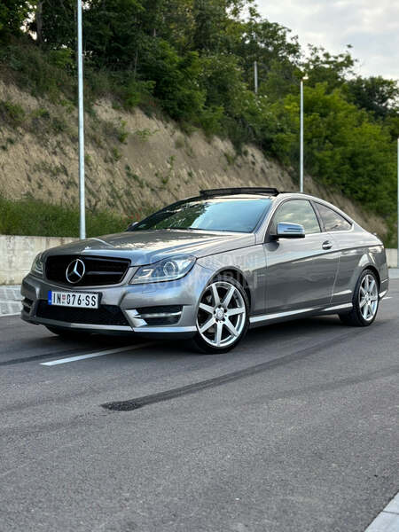 Mercedes Benz C 220 