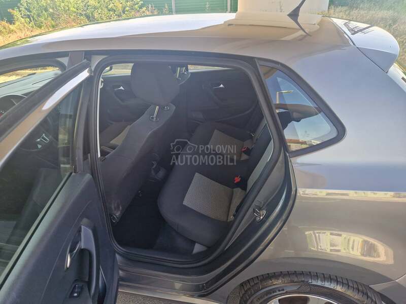 Volkswagen Polo 1.2 TSI TRENDLINE