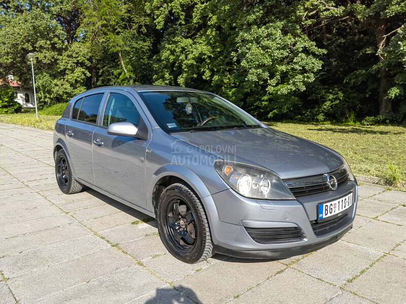 Opel Astra H 1.6 16v easytronic
