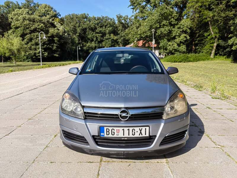 Opel Astra H 1.6 16v easytronic