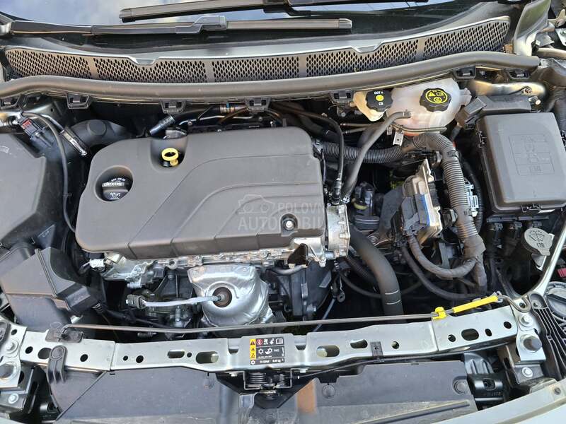 Opel Astra K 1.4b n o v