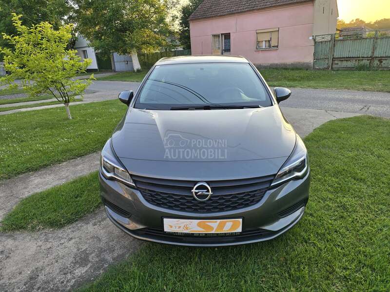 Opel Astra K 1.4b n o v