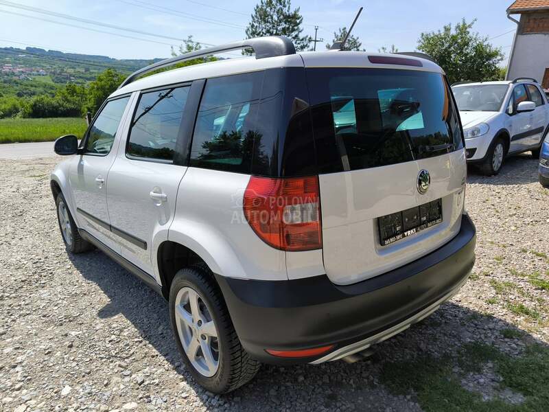Škoda Yeti 1.6 tdi.CH/NAV