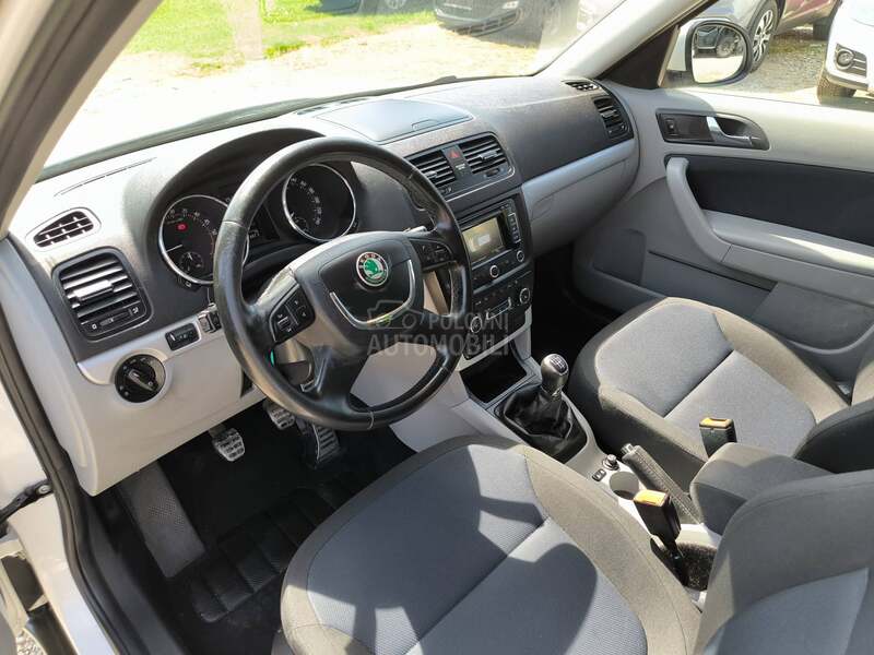Škoda Yeti 1.6 tdi.CH/NAV