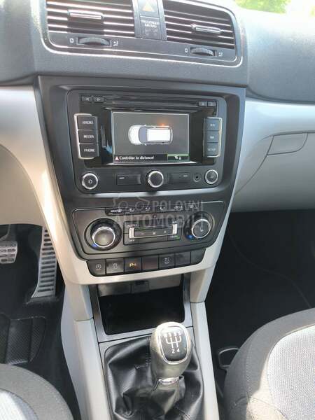 Škoda Yeti 1.6 tdi.CH/NAV