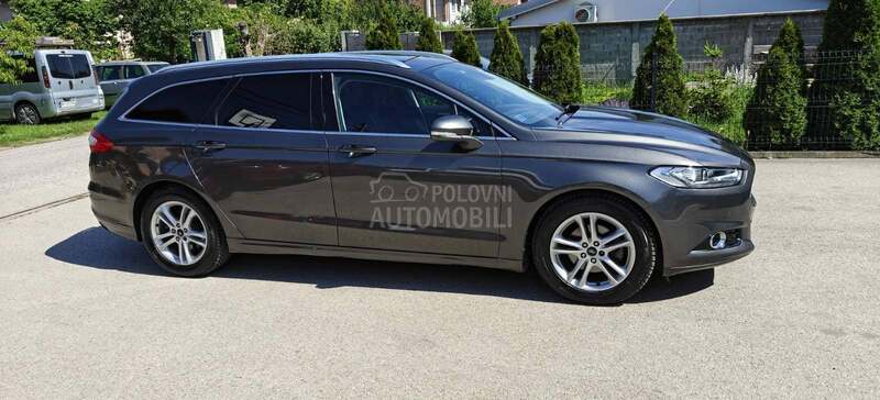 Ford Mondeo 