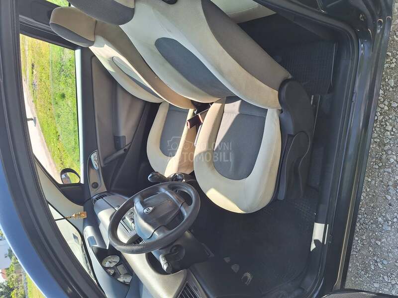 Lancia Ypsilon 1.3