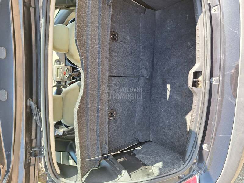 Lancia Ypsilon 1.3