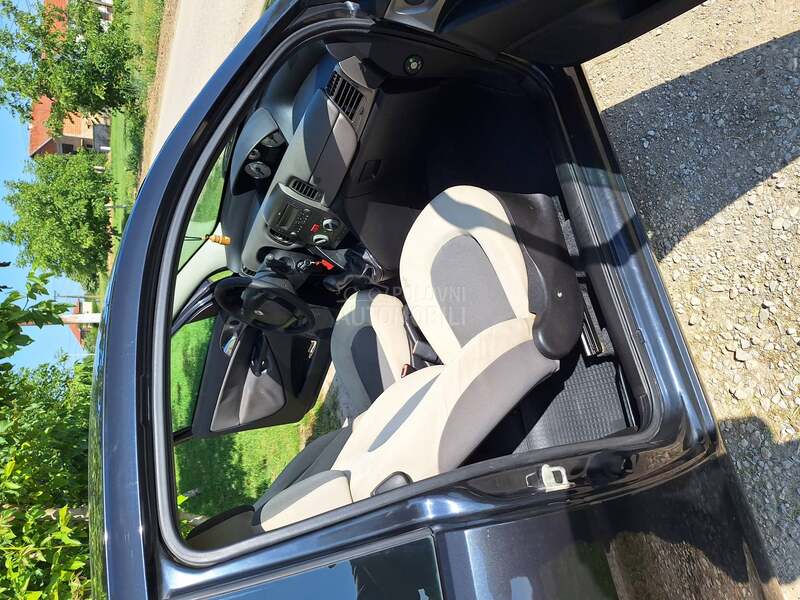 Lancia Ypsilon 1.3