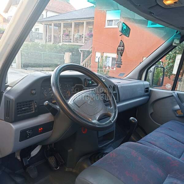 Mercedes Benz Sprinter 312