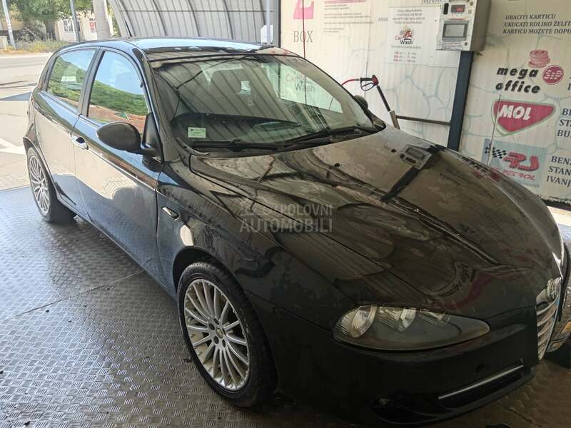 Alfa Romeo 147 
