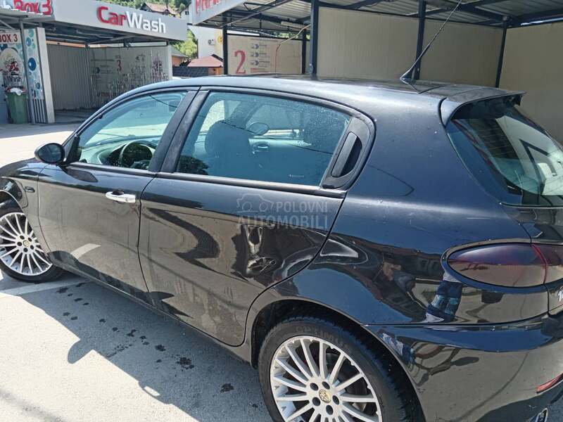 Alfa Romeo 147 