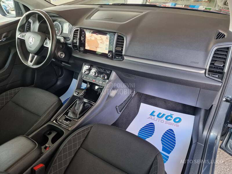 Škoda Karoq R kamera DSG